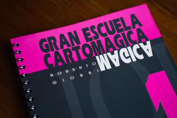 Libro Gran Escuela Cartomagica En Espanol